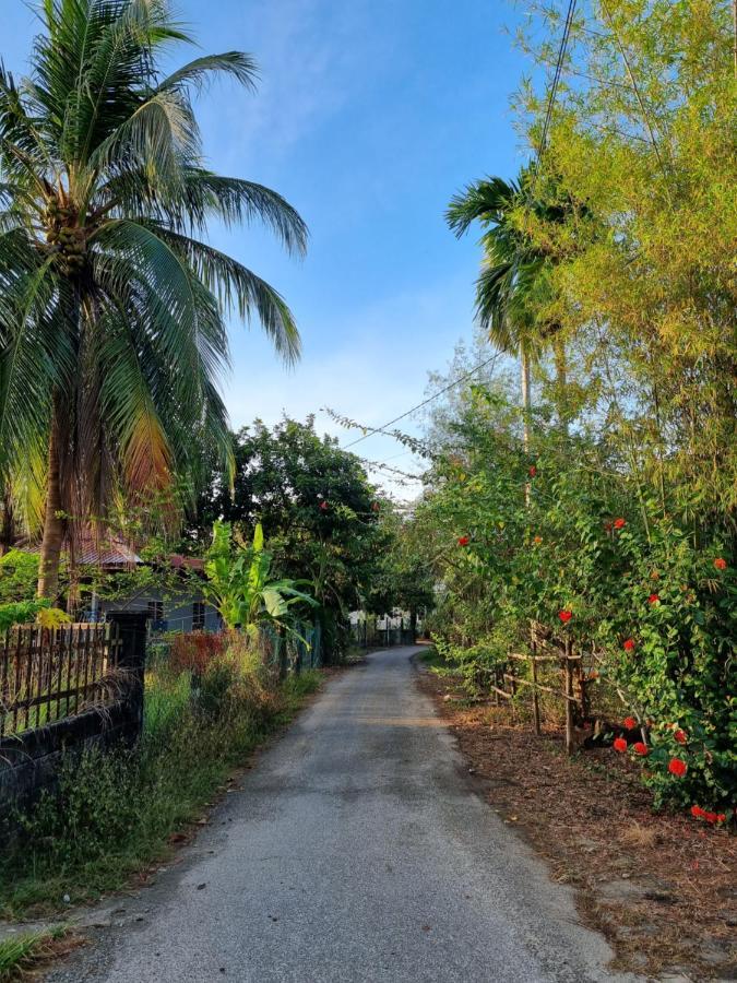 Seven Stones Langkawi Bed & Breakfast Pantai Cenang  Dış mekan fotoğraf
